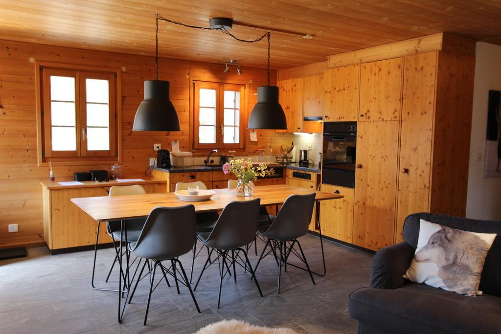 La Boutique Apartment Rossiniere Luaran gambar