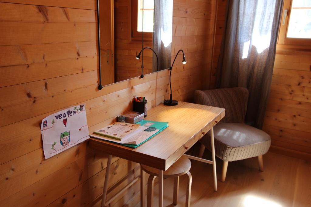 La Boutique Apartment Rossiniere Luaran gambar