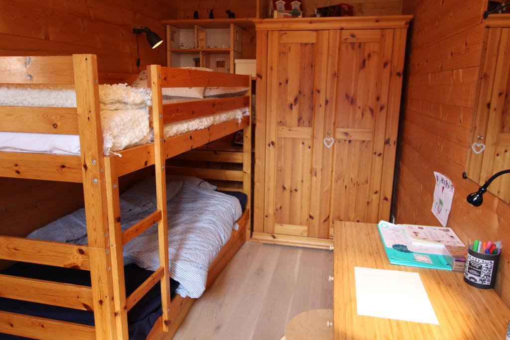 La Boutique Apartment Rossiniere Luaran gambar