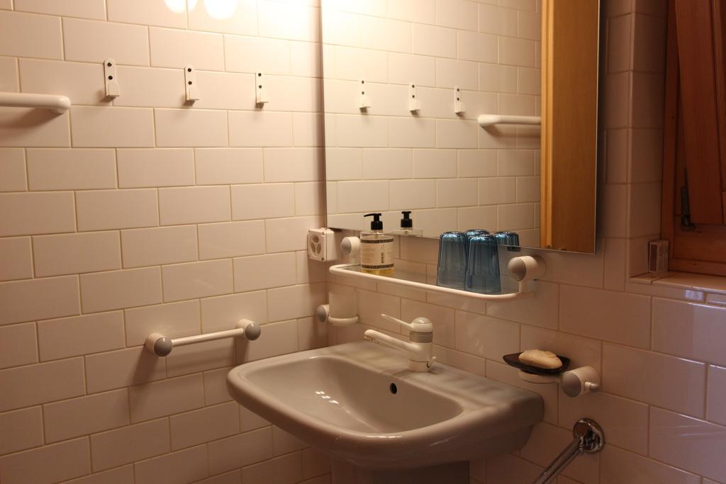 La Boutique Apartment Rossiniere Luaran gambar