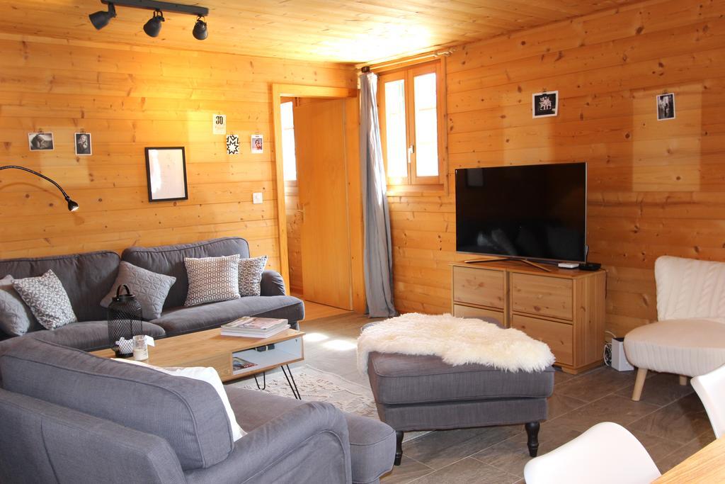 La Boutique Apartment Rossiniere Luaran gambar